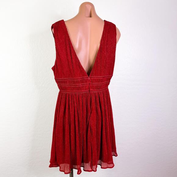 Lulus Smokeshow Metallic Velvet Plunge Dress Whimsigoth Fairy Romantasy XL NWT - Picture 8 of 12